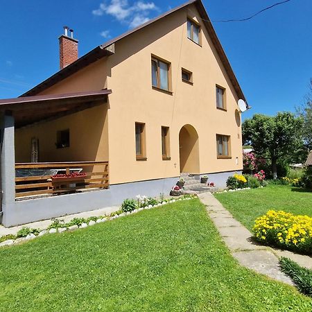 У Дядька Pension Pilipets Buitenkant foto